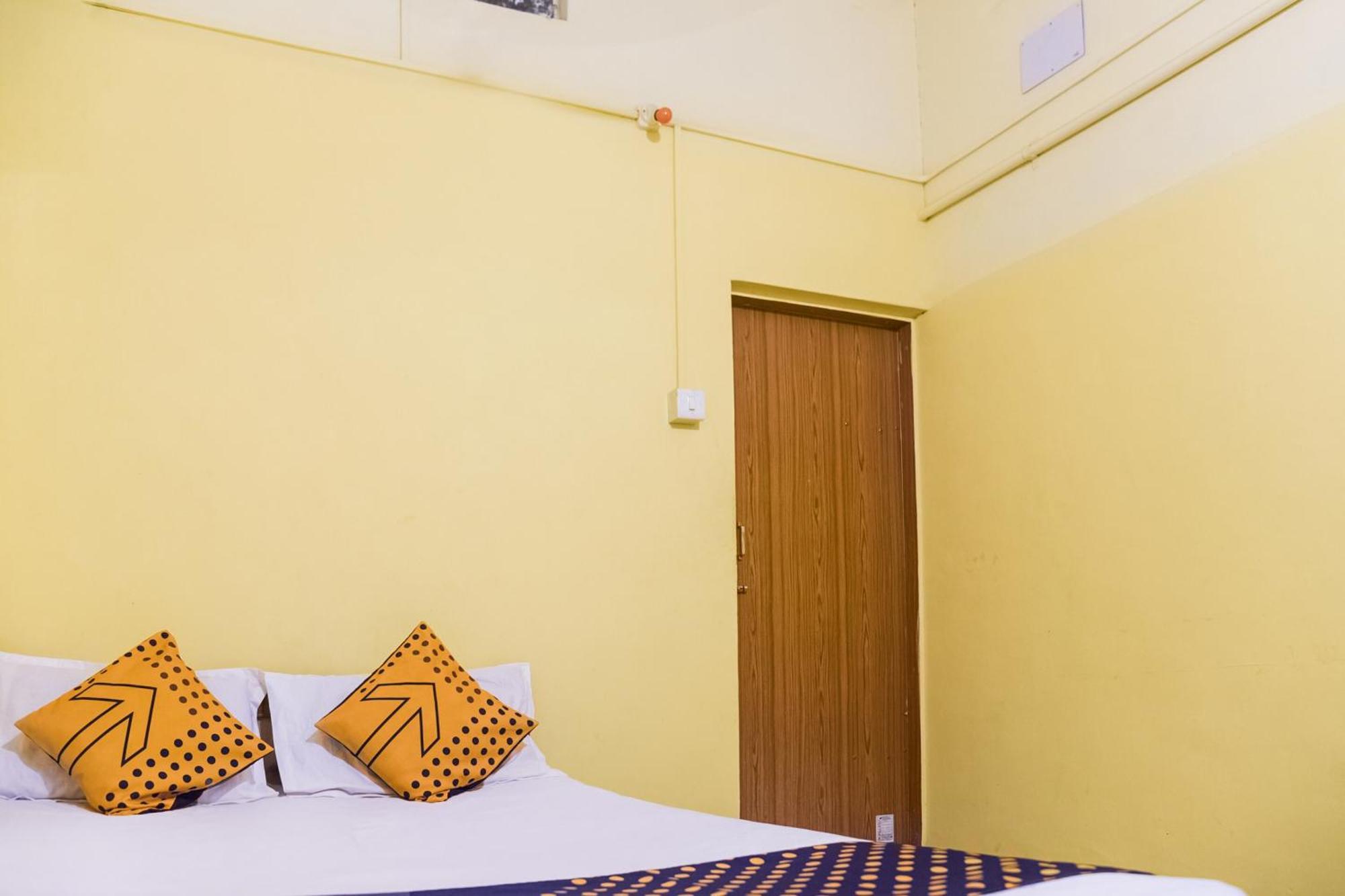 Hotel O Flagship The Residence Inn Brahmapur Экстерьер фото